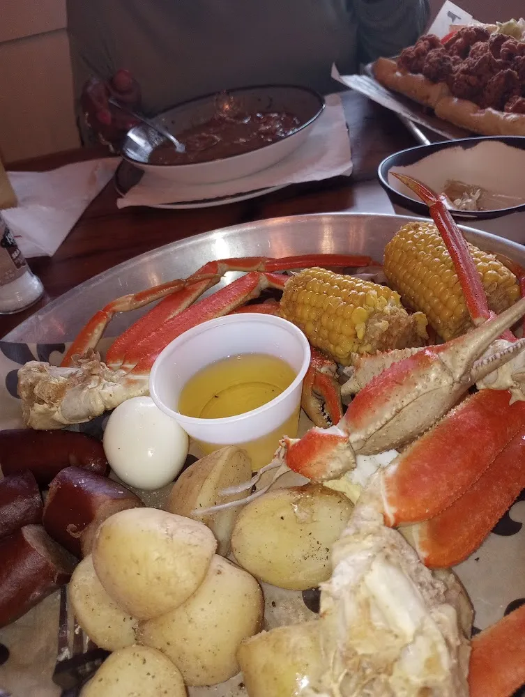Crab Legs Seafood Platter